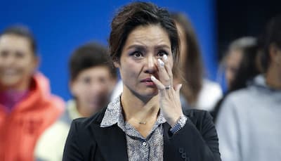 Li Na receives teary goodbye at China Open