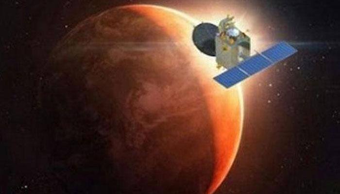 Mangalyaan tweets video of Mars satellite Phobos