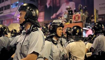 Hong Kong protests: Protesters clash with police despite planned talks