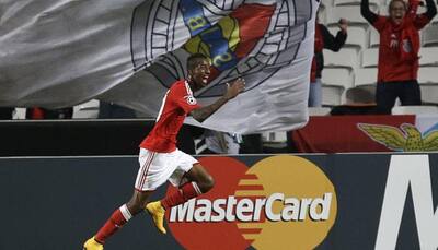 Anderson Talisca revives Benfica`s Champions League knockout hopes