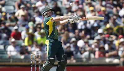 Australia vs South Africa, 1st ODI: Bailey helps hosts post 300, Clarke out with injured leg