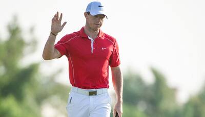 Sublime Rory McIlroy in tie for Dubai lead 