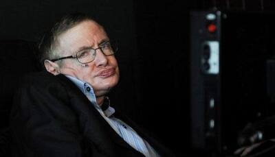 Stephen Hawking would like to play Bond villian