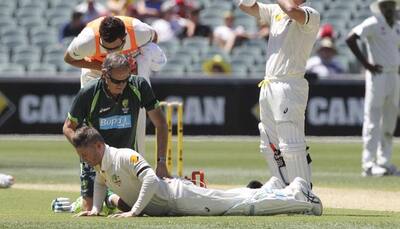Australia captain Michael Clarke retires hurt 