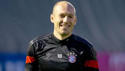 Arjen Robben scores twice as Bayern Munich roll past Augsburg 4-0