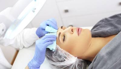 Five reasons that’ll make you choose a cosmetic clinic over a beauty parlour