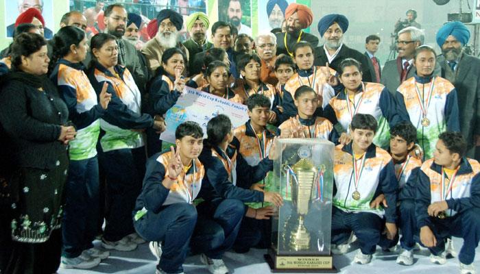 Indian men, women win World Cup Kabaddi titles Indian men, women win World Cup Kabaddi titles