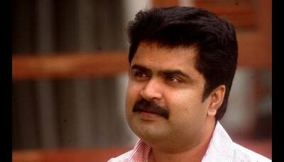 Actor Anoop Menon weds long time friend