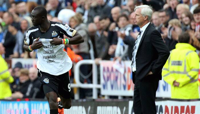 Newcastle United In A Crunch Situation Following Papiss Cisse Ban Epl 2014 News Zee News