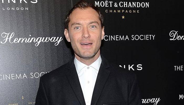 Jude Law - Latest News on Jude Law | Read Breaking News on Zee News