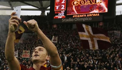 Roma hit back in Francesco Totti `selfie` row