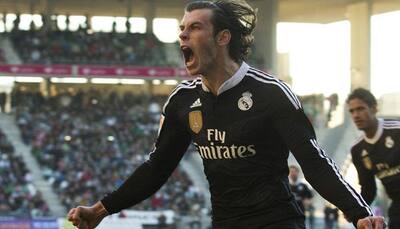 Bale penalty rescues Real after Ronaldo sent off against Cordoba