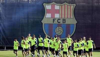 Barcelona stars return to training, Dani Alves trains individually