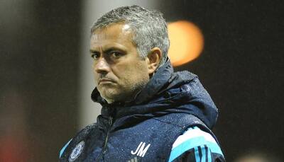 Seven-point lead means nothing in England, says Jose Mourinho