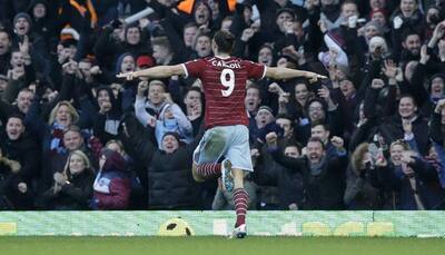 Hammers blow as Andy Carroll out with knee injury