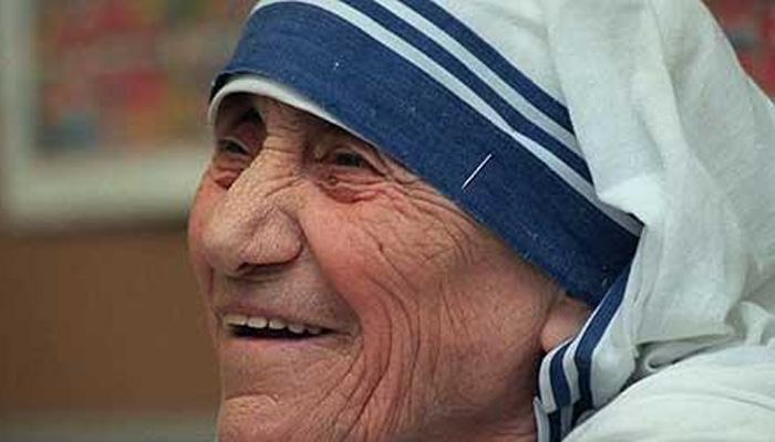 Mother Teresa a noble soul: Kejriwal's reaction to Mohan Bhagwat's 'conversion' remarks Mother Teresa a noble soul: Kejriwal's reaction to Mohan Bhagwat's 'conversion' remarks