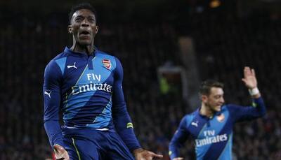 Danny Welbeck sinks Manchester United as Arsenal reach FA Cup semis
