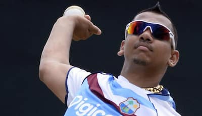 IPL 2015: Sunil Narine attracts attention at KKR's training session