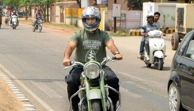 MS Dhoni fined Rs 450 for violating traffic rules in Ranchi
