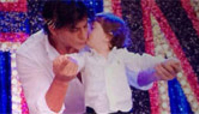 When SRK wondered whether AbRam resembled him or not