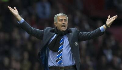 Manuel Pellegrini taunts Jose​ Mourinho in style wars