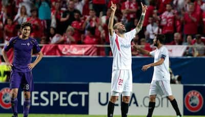 Europa League: Sevilla on brink of final after Aleix Vidal double