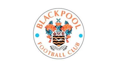 Lee Clark resigns as Blackpool manager