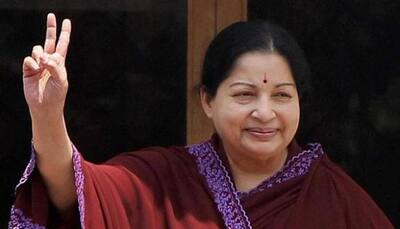 Jayalalithaa makes public appearance, meets Governor: As it happened