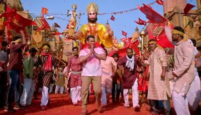 Bollywood hails 'Bajrangi Bhaijaan' teaser!