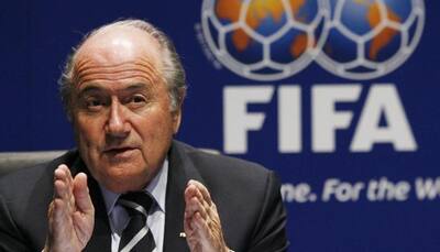 Sepp Blatter receives ovation at FIFA headquarters, successor election to be in Zurich