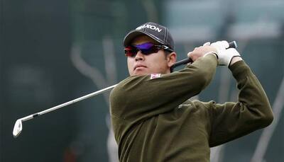 Hideki Matsuyama shares Memorial lead as Tiger Woods struggles