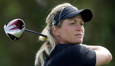 Norway`s Suzann Pettersen takes one-stroke LPGA lead