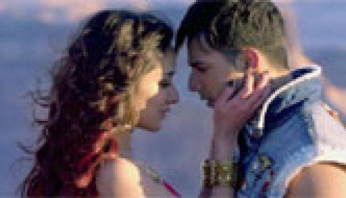 Varun-Shraddha&#039;s `ABCD2` makes a superb start at Box Office