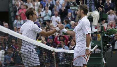 Wimbledon 2015: Richard Gasquet downs Stan Wawrinka in battle of booming backhands