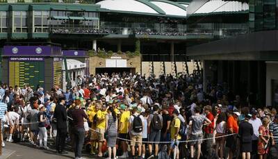 Fans find a way to Wimbledon despite London rail strike