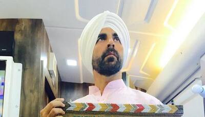 See pic: How Akshay became a director's actor on 'Singh Is Bliing' sets!