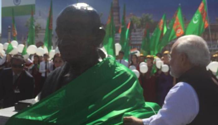 PM Modi unveils bust of Mahatma Gandhi in Ashgabat PM Modi unveils bust of Mahatma Gandhi in Ashgabat