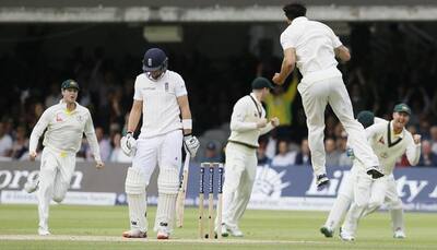 2nd Ashes Test, Day 2: Steve Smith, Mitchell Johnson shine as England slump