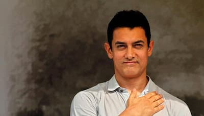 Eid is family time for Aamir Khan; actor to watch 'Bajrangi Bhaijaan'!