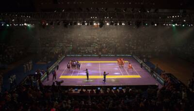 Pro Kabaddi League: Delhi on top four after routing Bengal