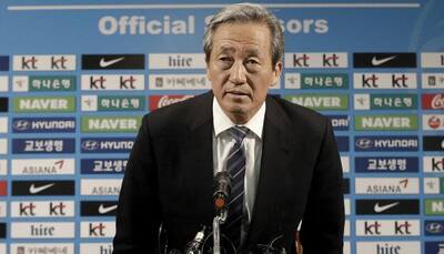 FIFA hopeful Chung Mong-joon meets potential rival Michel Platini in US