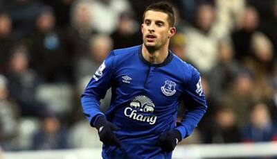 Everton`s Kevin Mirallas signs new three-year contract