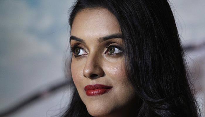 See: How Rahul Sharma surprised his ladylove Asin See: How Rahul Sharma surprised his ladylove Asin
