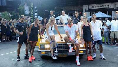 Maria Sharapova tweets picture with $1.1billion worth of tennis stars! 