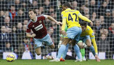 West Ham`s Mark Noble has red card rescinded
