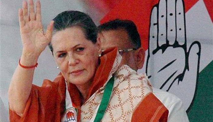 Sonia Gandhi reacts to Modi&#039;s barbs, says why is PM silent on Vyapam, Lalit Modi  