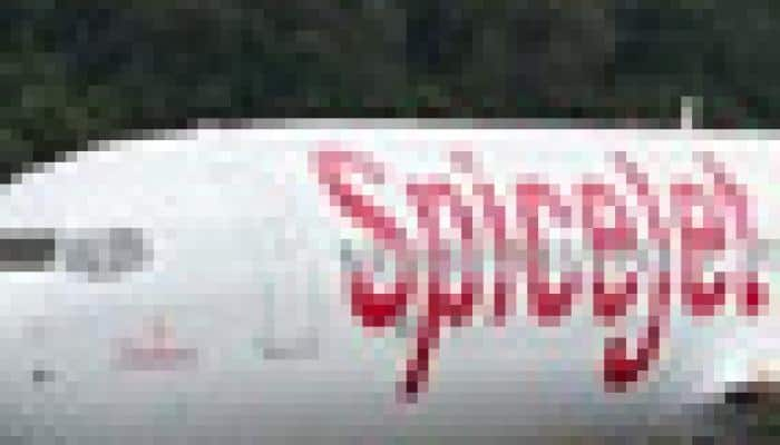 SpiceJet registers 400% rise in bookings; Jet Airways joins price war