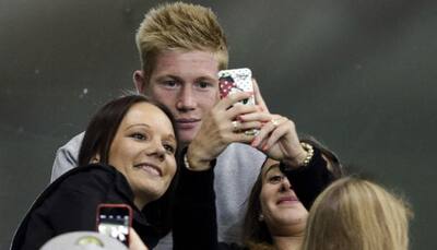 Kevin de Bruyne in line for Manchester City debut as David Silva sits out