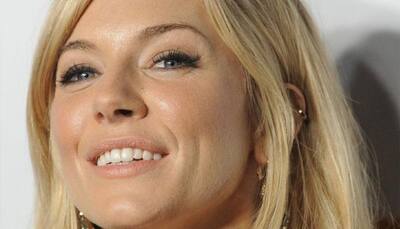 Sienna Miller refused Broadway role because of pay inequality
