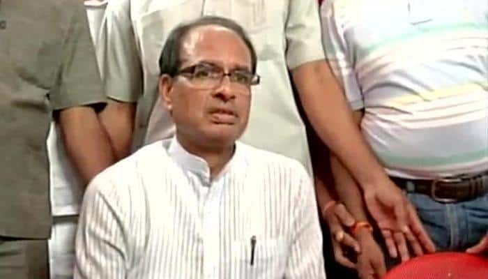 Jhabua tragedy: MP CM Shivraj Singh Chouhan announces Rs 1 lakh reward for information on culprits